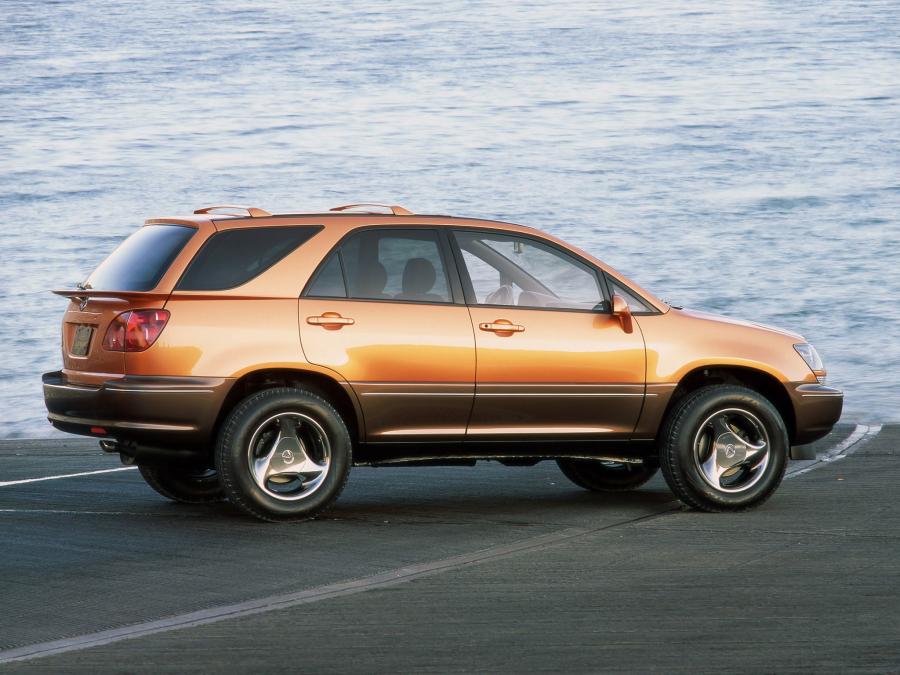  Lexus SLV Concept 1997 года  (фото 10 из 10)
